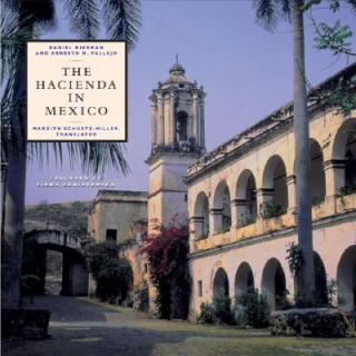 Kniha Hacienda in Mexico Daniel Nierman