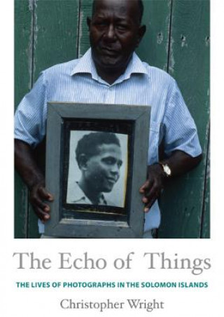 Kniha Echo of Things Christopher Wright