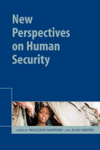 Knjiga New Perspectives on Human Security Alan Hunter