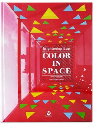 Книга Color In Space - Brightening It Up 