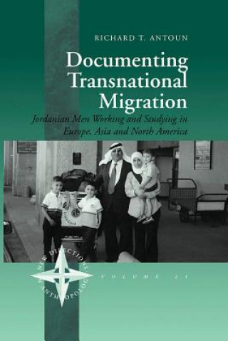 Könyv Documenting Transnational Migration Antoun