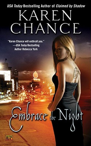 Carte Embrace the Night. Für immer untot, englische Ausgabe Karen Chance