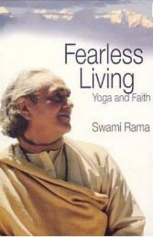 Kniha Fearless Living Rama Swami