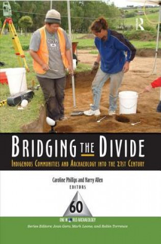 Könyv Bridging the Divide 