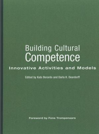 Könyv Building Cultural Competence 
