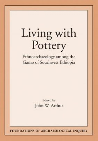 Livre Living with Pottery John W Arthur