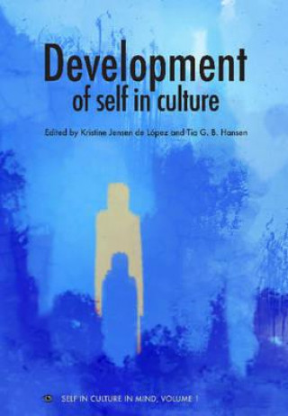 Kniha Development of Self in Culture 