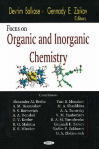 Carte Focus on Organic & Inorganic Chemistry 
