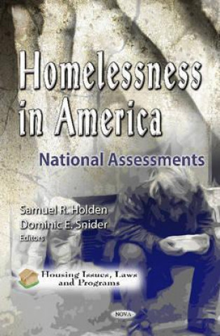 Книга Homelessness in America 