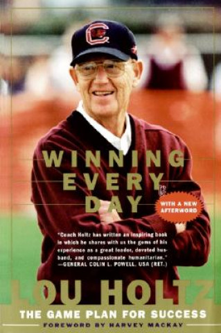 Книга Winning Every Day Lou Holtz