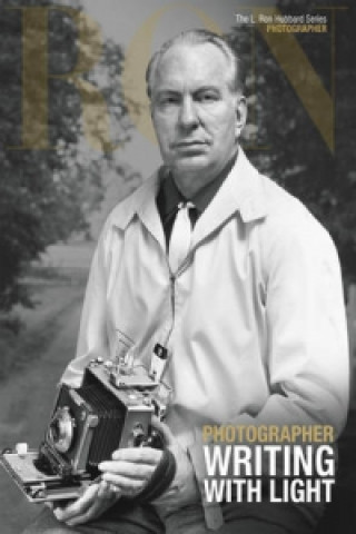 Knjiga L. Ron Hubbard: Photographer 