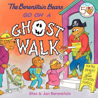 Könyv Berenstain Bears Go on a Ghost Walk Stan Berenstain