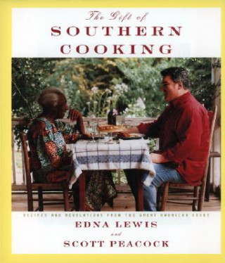 Kniha Gift of Southern Cooking LEWIS  EDNA