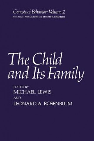 Carte Child and Its Family M. Lewis