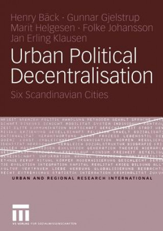 Knjiga Urban Political Decentralisation Jan Erling Klausen