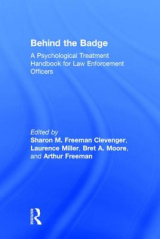 Könyv Behind the Badge 