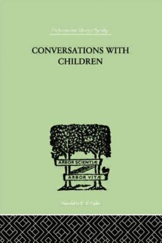 Carte Conversations With Children Katz