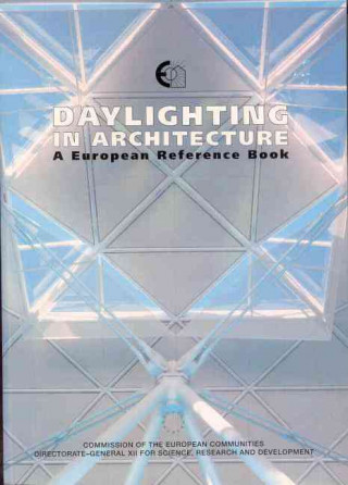 Knjiga Daylighting in Architecture K. Steemers