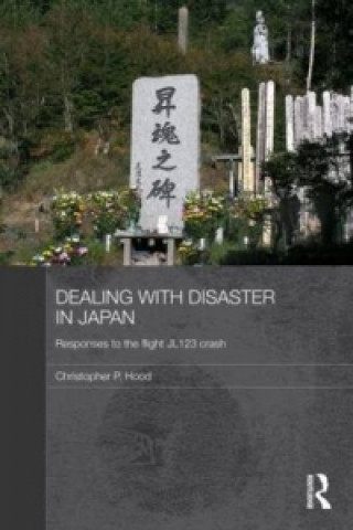 Libro Dealing with Disaster in Japan Christopher Hood