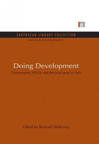 Knjiga Doing Development Richard Holloway