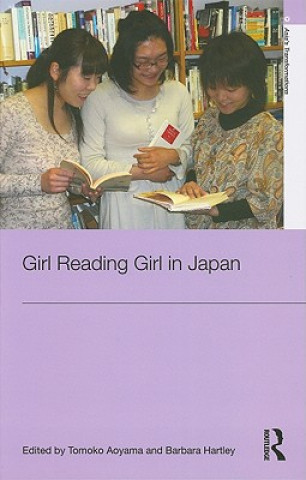 Carte Girl Reading Girl in Japan 