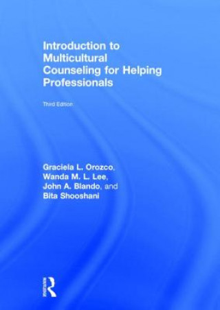 Książka Introduction to Multicultural Counseling for Helping Professionals Bita Shooshani