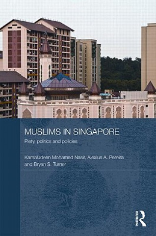 Книга Muslims in Singapore Bryan S. Turner