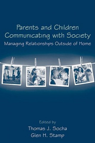 Carte Parents and Children Communicating with Society 