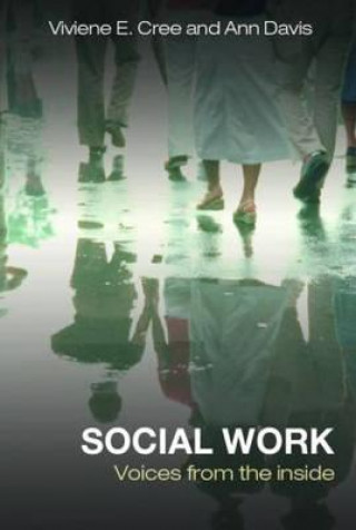 Książka Social Work Viviene E. Cree