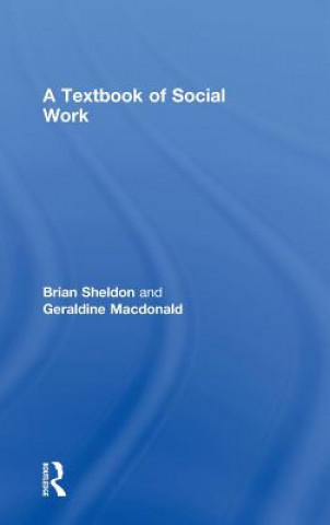 Carte Textbook of Social Work Geraldine MacDonald