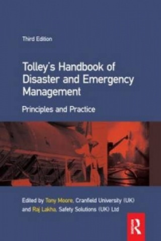 Kniha Tolley's Handbook of Disaster and Emergency Management Tony Moore