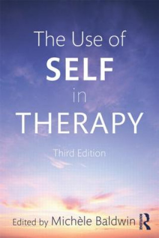 Book Use of Self in Therapy Michele Baldwin