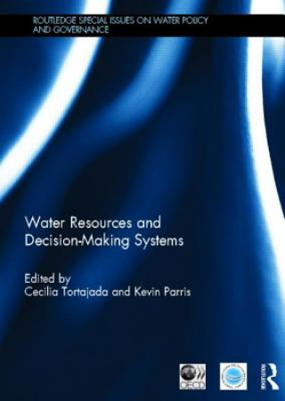 Kniha Water Resources and Decision-Making Systems 