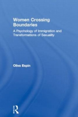 Kniha Women Crossing Boundaries Oliva M. Espin