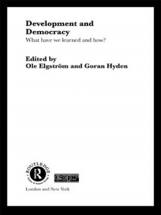Knjiga Development and Democracy Ole Elgström