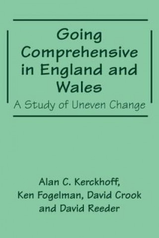 Kniha Going Comprehensive in England and Wales David Crook
