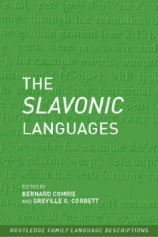 Kniha Slavonic Languages Corbett Greville
