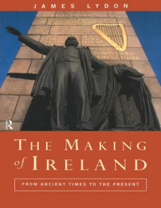 Książka Making of Ireland James Lydon