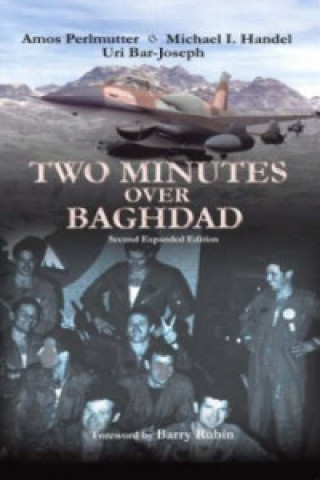Carte Two Minutes Over Baghdad Amos Perlmutter