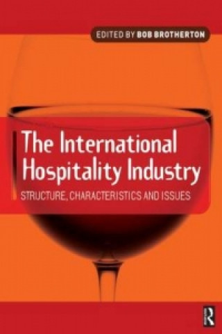 Książka International Hospitality Industry 