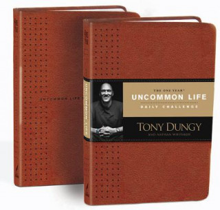 Könyv One Year Uncommon Life Daily Challenge Nathan Whitaker