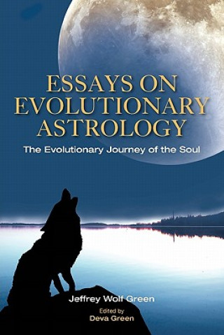 Książka Essays on Evolutionary Astrology Jeffrey Green