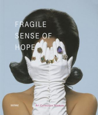Kniha Fragile Sense of Hope Yane Calovski