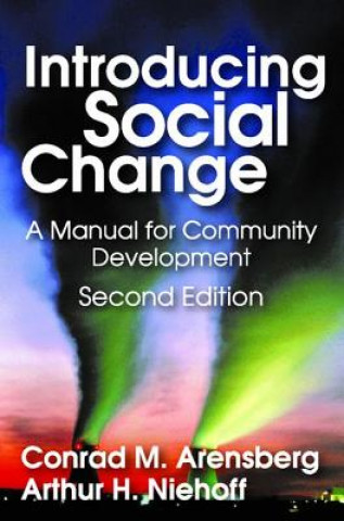 Libro Introducing Social Change Arthur H. Niehoff