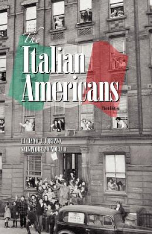 Książka Italian Americans Salvatore Mondello