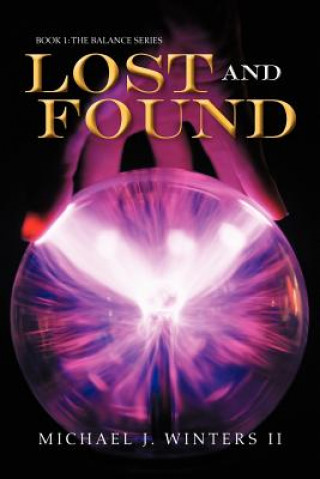 Livre Lost and Found Michael J Winters II