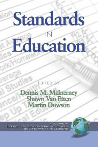 Knjiga Standards in Education Martin Dowson