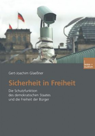 Carte Sicherheit in Freiheit Gert-Joachim Glaessner