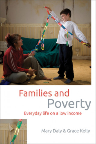 Carte Families and Poverty Mary Daly