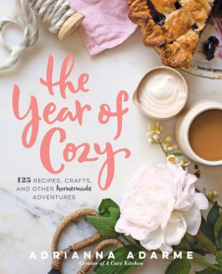 Knjiga Year of Cozy Adrianna Adarme